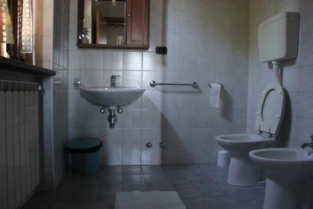 Agriturismo La Valle Del Vento Urbino Kamer foto