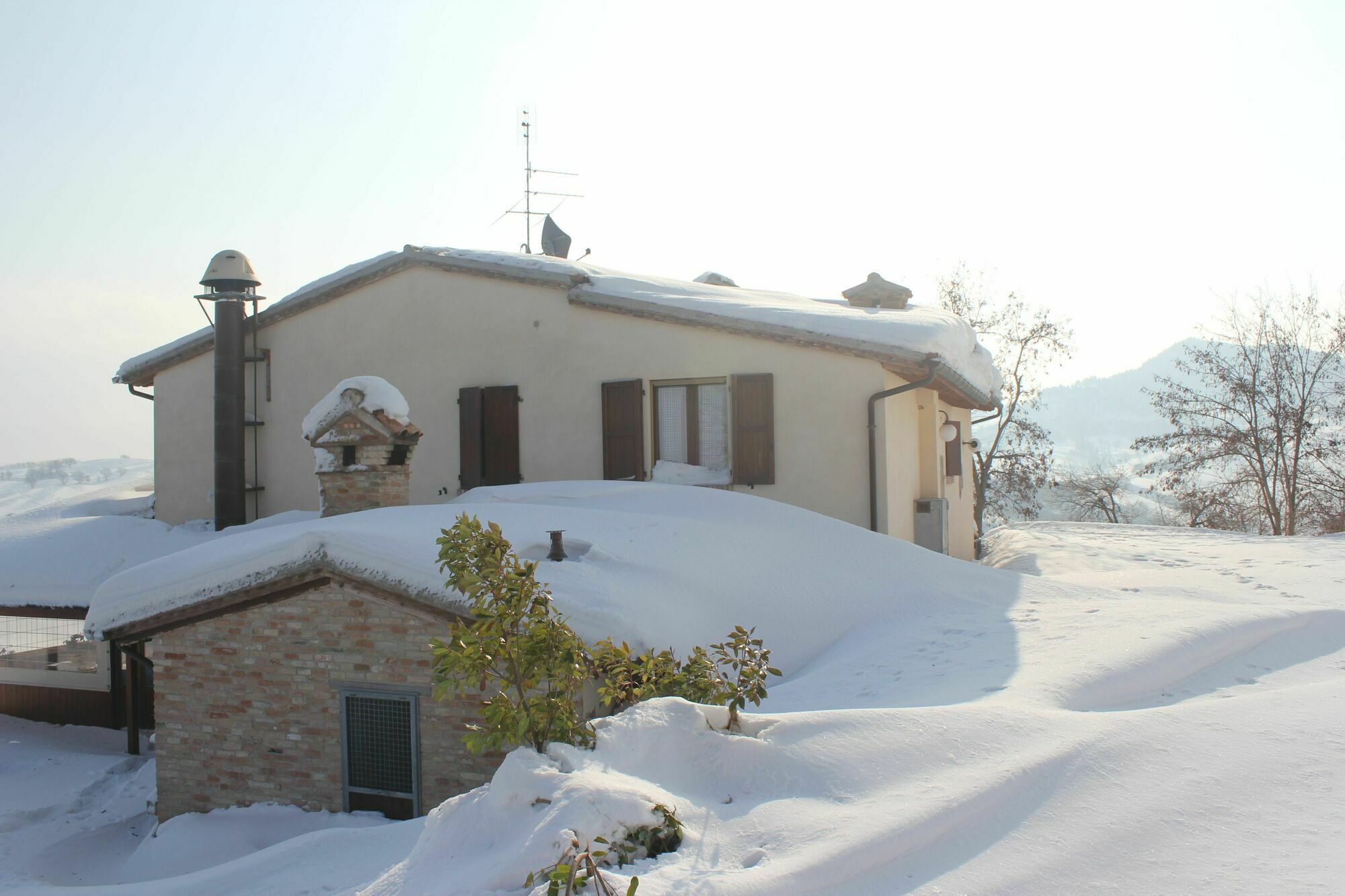 Agriturismo La Valle Del Vento Urbino Buitenkant foto